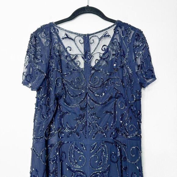 Oleg Cassini Allover Beaded Short Sleeve Midi Dress in Navy Blue Size 16 - Picture 10 of 15